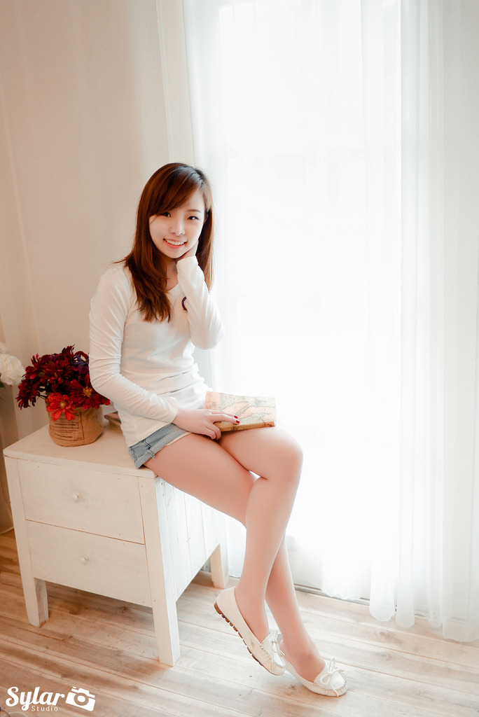 美丽姑娘免费观看在线观看中文版